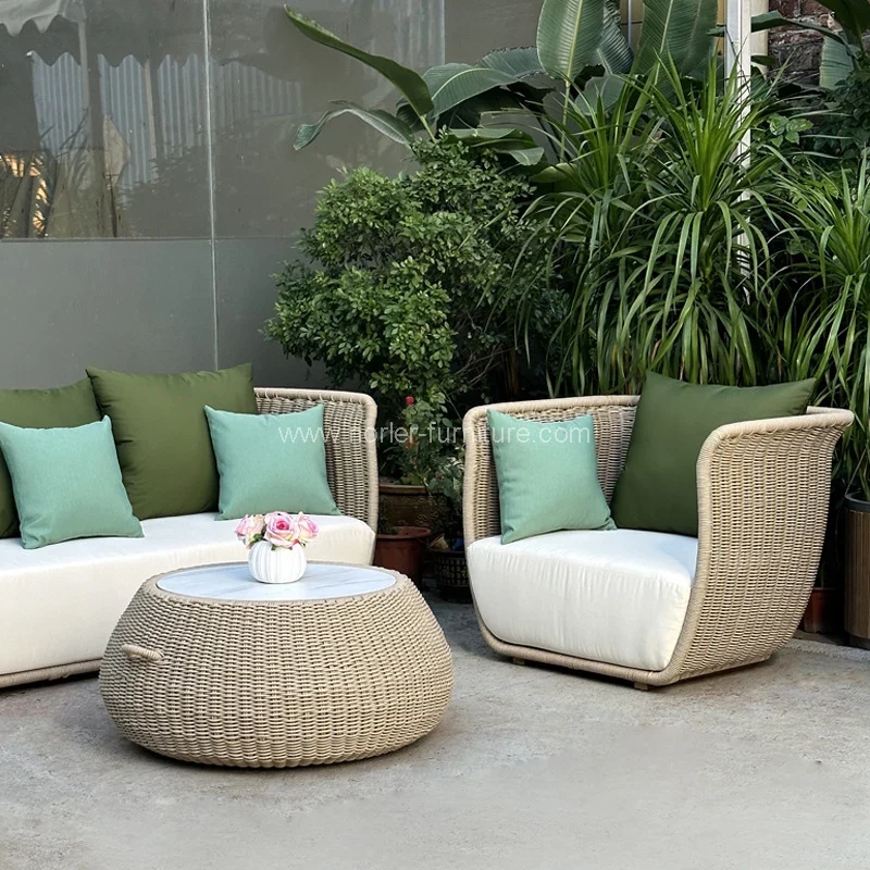 Kanpoko Patioko Altzariak Lorategi Soka Sofa: Diseinu Modernoak Eguraldi Oroko Iraunkortasuna betetzen duen lekuan