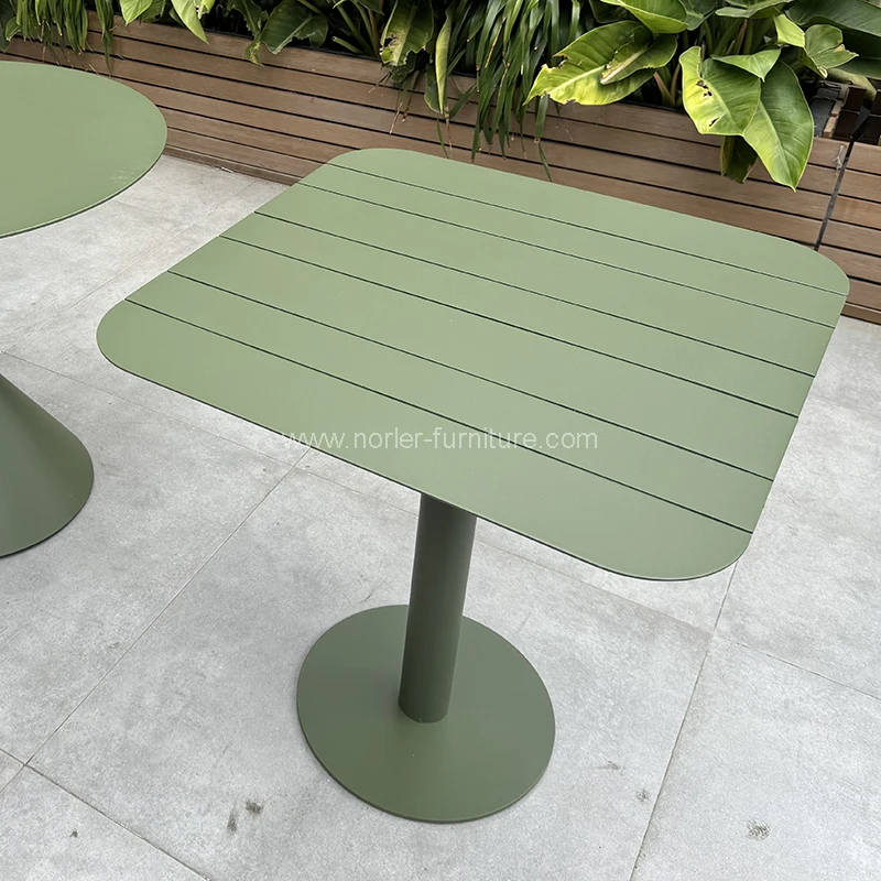 Kanpoko aluminiozko jantoki erraza