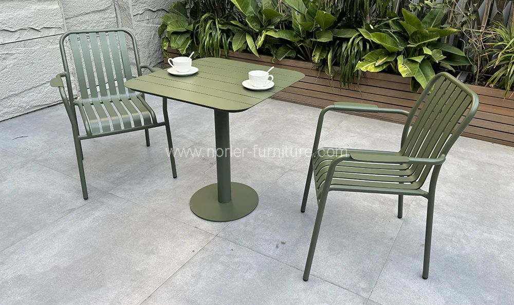 Easy-maintainable Outdoor Aluminum Dining Set